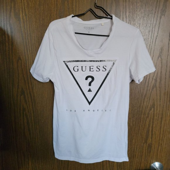 Guess Los Angeles Embossed Distressed Logo Tee Men's Size Medium - Picture 6 of 14